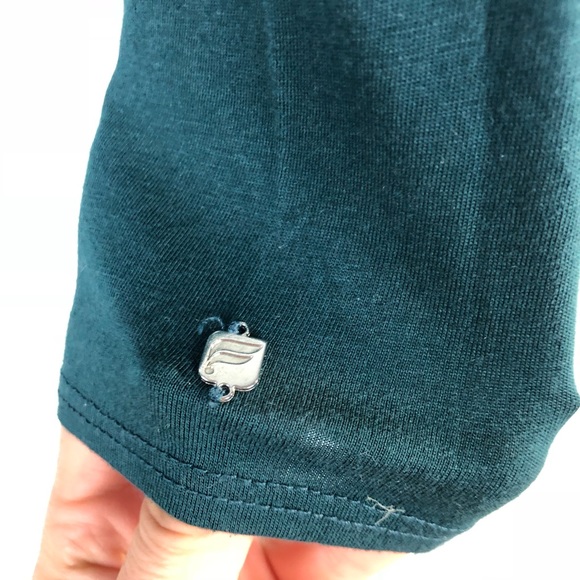 Fabletics • Green Millie Open Back Long Sleeve Top - Picture 4 of 8